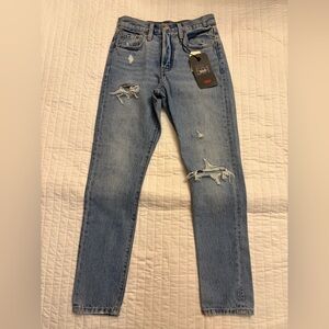 Levi’s 501 distressed skinny jeans nwt